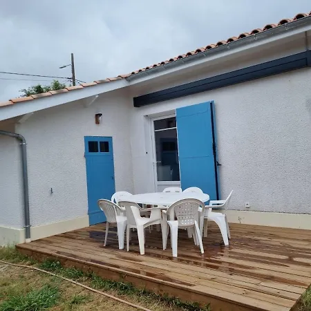 La Maison Du Bassin, 500 M De La A *